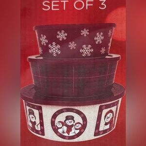 NWTs St. Nicholas Square, Containers set of 3. Yuletide, Nested round containers